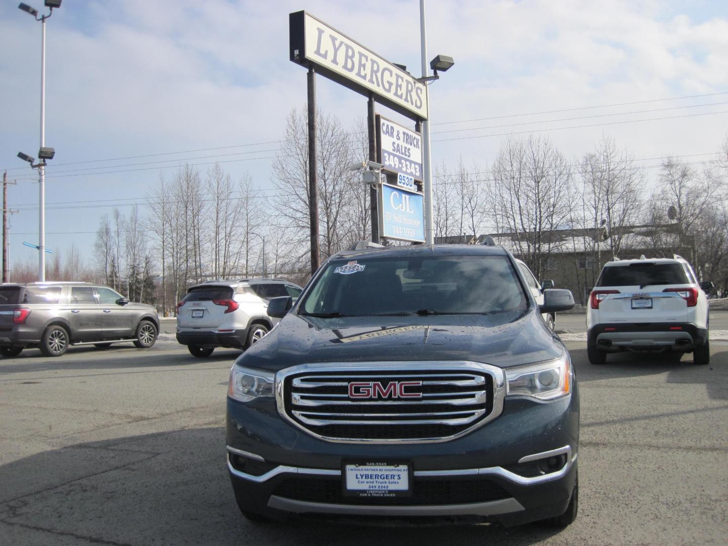 2019 gray /black GMC Acadia SLT-1 AWD (1GKKNULS9KZ) with an 3.6L V6 DOHC 24V engine, 6A transmission, located at 9530 Old Seward Highway, Anchorage, AK, 99515, (907) 349-3343, 61.134140, -149.865570 - Nice 2019 GMC Acadia AWD, navigation, bose stero, universal garage, remote start. Come take a test drive - Photo#1