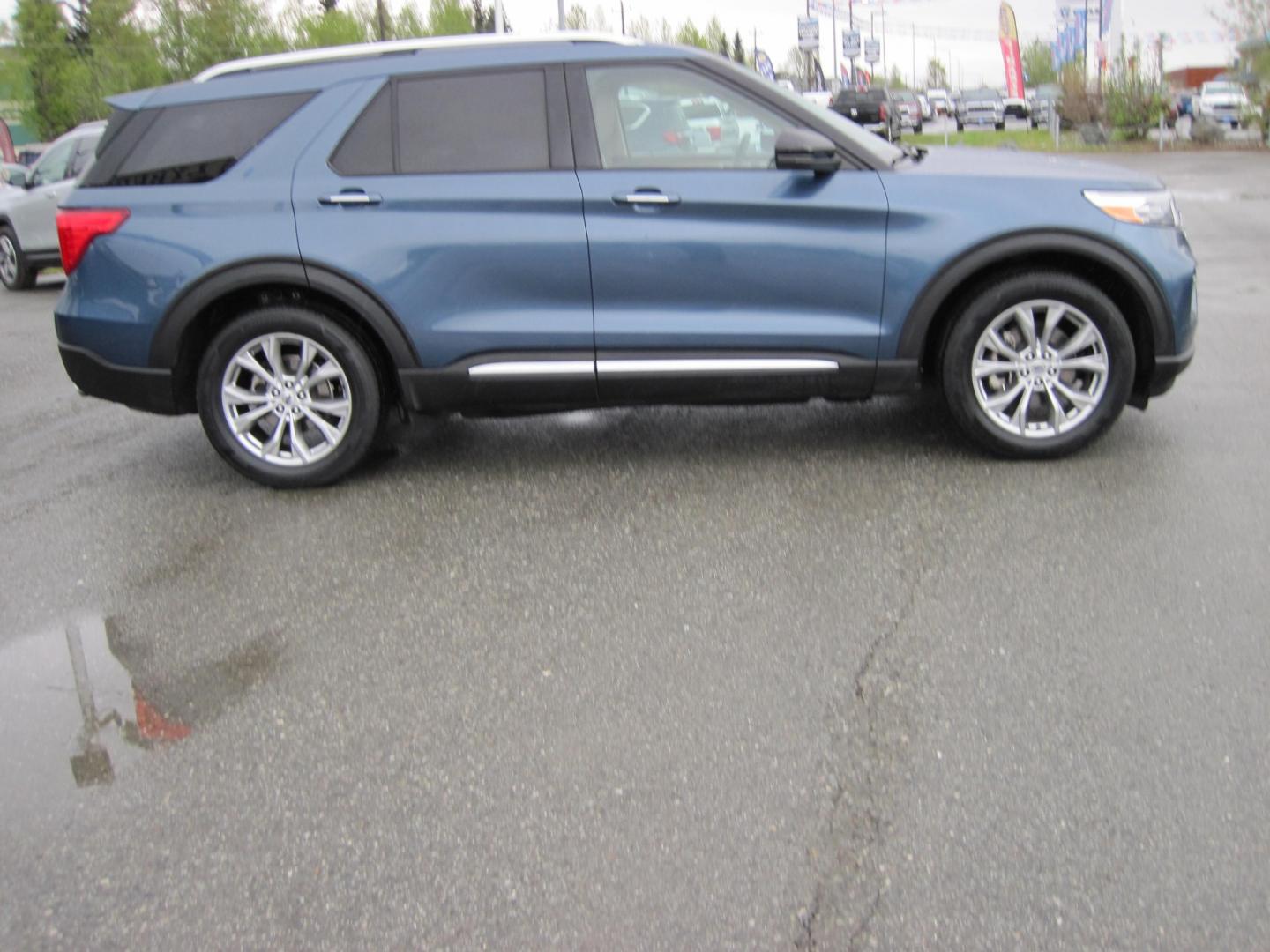 2020 blue Ford Explorer Limited AWD (1FMSK8FH4LG) with an 2.3L L4 DOHC 16V engine, 10A transmission, located at 9530 Old Seward Highway, Anchorage, AK, 99515, (907) 349-3343, 61.134140, -149.865570 - Nice Ford Explorer Limited come take a test drive - Photo#1