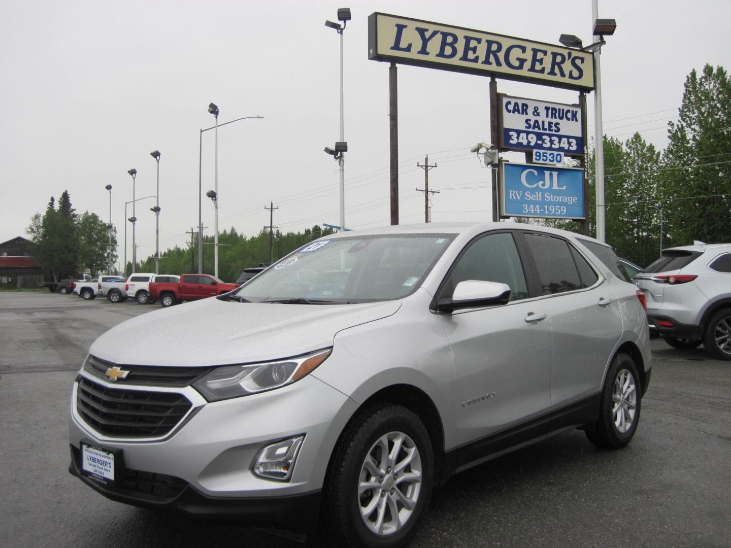 2021 silver /gray Chevrolet Equinox LT AWD (3GNAXTEVXMS) with an 1.5L L4 DOHC 16V TURBO engine, 6A transmission, located at 9530 Old Seward Highway, Anchorage, AK, 99515, (907) 349-3343, 61.134140, -149.865570 - Nice low miles on this Chevrolet Equinox awd - Photo#0