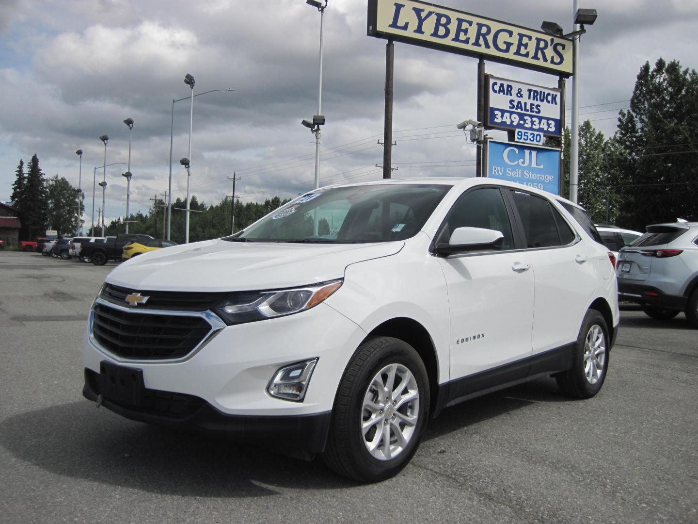 2021 white /black Chevrolet Equinox LT AWD (3GNAXTEV6MS) with an 1.5L L4 DOHC 16V TURBO engine, 6A transmission, located at 9530 Old Seward Highway, Anchorage, AK, 99515, (907) 349-3343, 61.134140, -149.865570 - Nice Chevrolet Equinox AWD come take a test drive - Photo#0