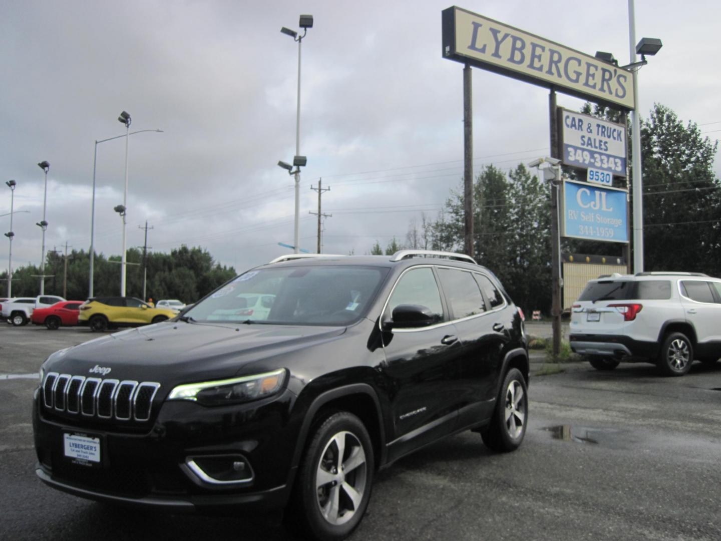 2020 black /black Jeep Cherokee Limited AWD (1C4PJMDX5LD) with an 3.6L V6 DOHC 24V engine, 9-Speed Automatic transmission, located at 9530 Old Seward Highway, Anchorage, AK, 99515, (907) 349-3343, 61.134140, -149.865570 - Photo#0