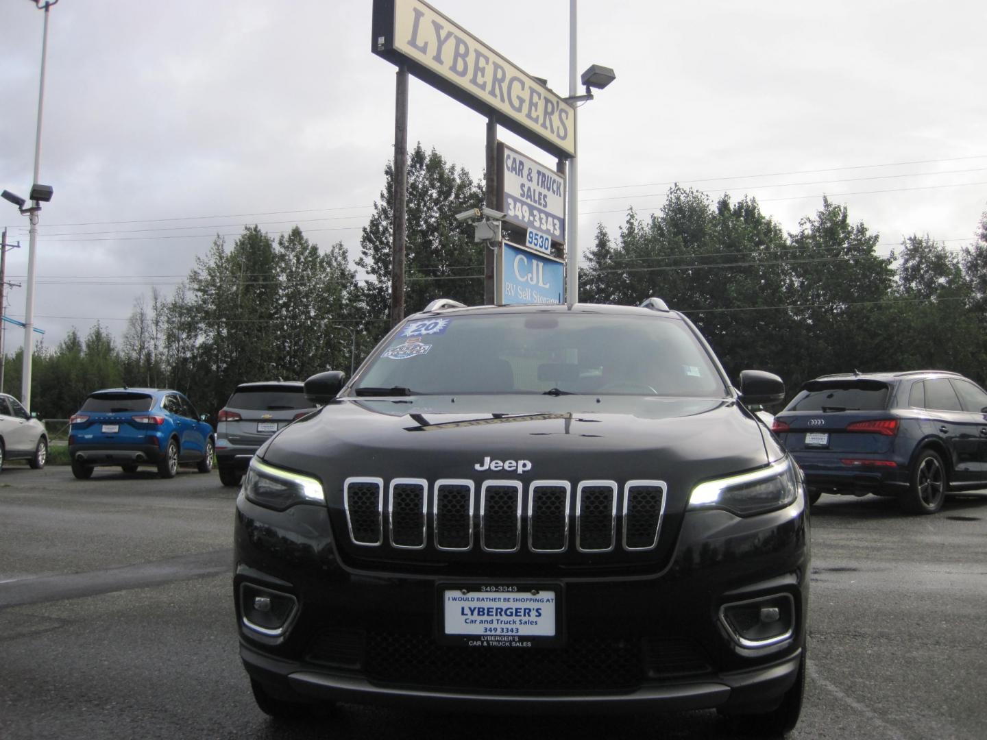 2020 black /black Jeep Cherokee Limited AWD (1C4PJMDX5LD) with an 3.6L V6 DOHC 24V engine, 9-Speed Automatic transmission, located at 9530 Old Seward Highway, Anchorage, AK, 99515, (907) 349-3343, 61.134140, -149.865570 - Photo#1