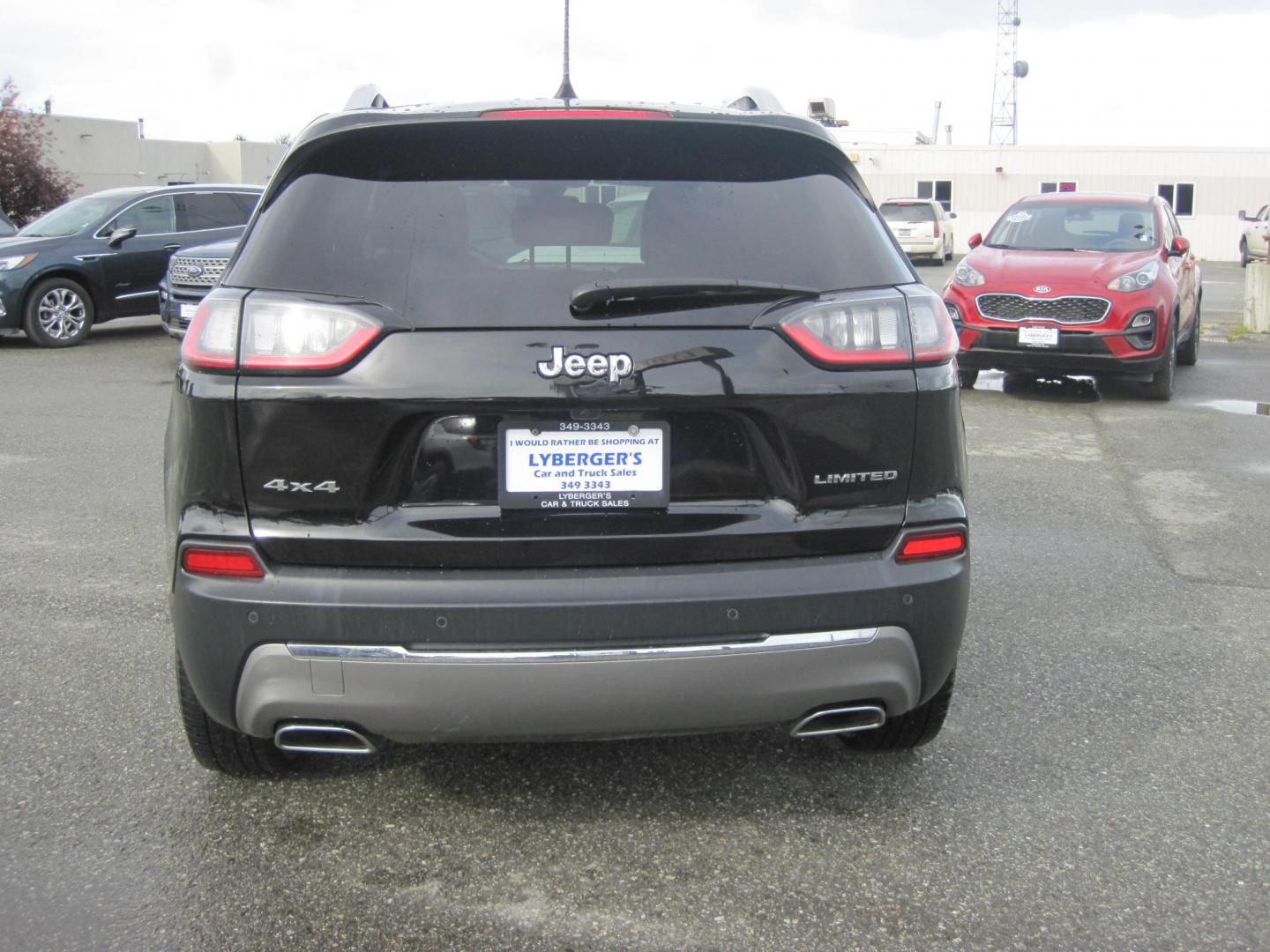 2020 black /black Jeep Cherokee Limited AWD (1C4PJMDX5LD) with an 3.6L V6 DOHC 24V engine, 9-Speed Automatic transmission, located at 9530 Old Seward Highway, Anchorage, AK, 99515, (907) 349-3343, 61.134140, -149.865570 - Photo#3