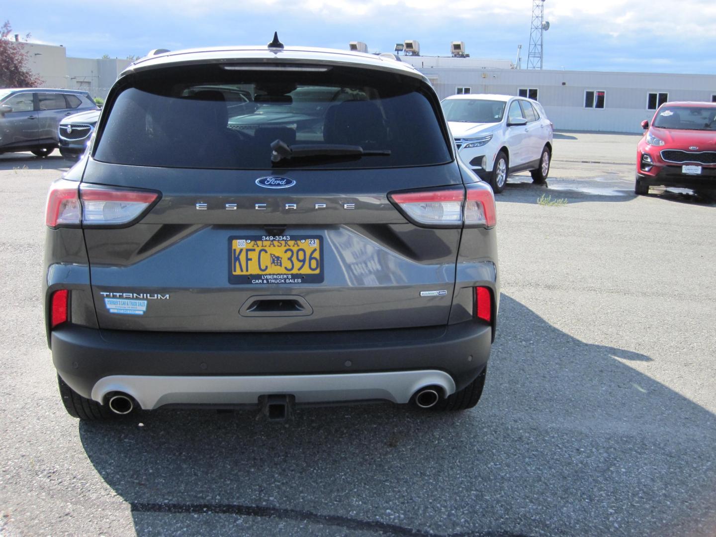 2020 gray /black Ford Escape Titanium 4WD (1FMCU9J98LU) with an 2.0L L4 DOHC 16V engine, 6A transmission, located at 9530 Old Seward Highway, Anchorage, AK, 99515, (907) 349-3343, 61.134140, -149.865570 - Nice Ford Escape Titanium 4WD tow package come take a test drive - Photo#3