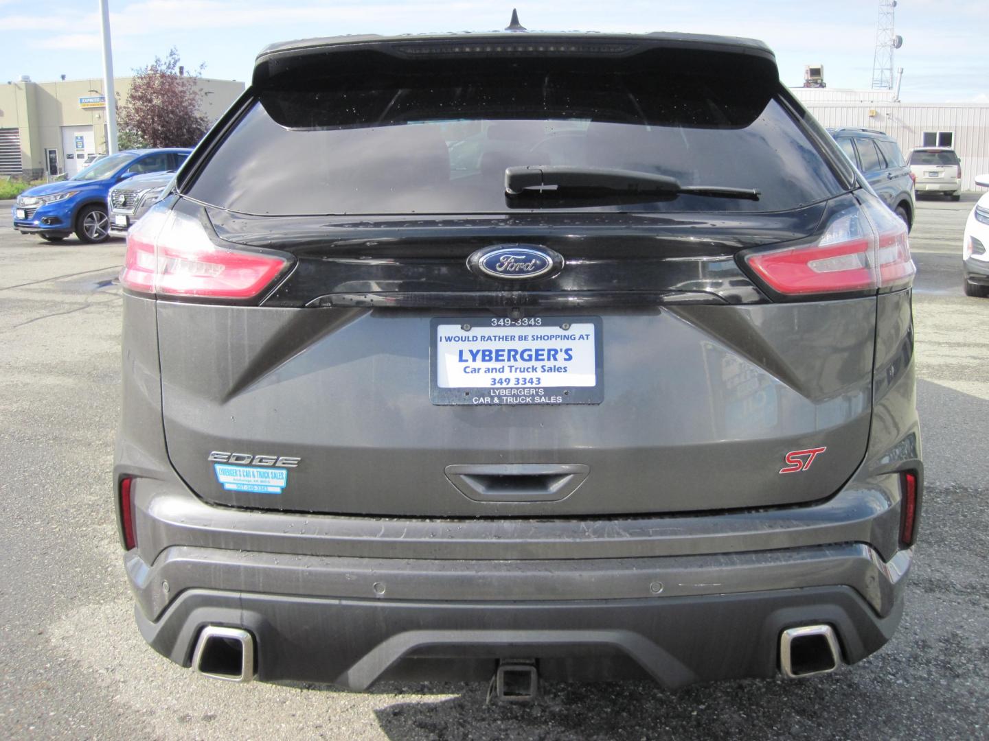 2019 gray /black Ford Edge Sport AWD (2FMPK4AP0KB) with an 2.7L V6 DOCH 24V engine, 6A transmission, located at 9530 Old Seward Highway, Anchorage, AK, 99515, (907) 349-3343, 61.134140, -149.865570 - Nice Ford Edge ST AWD come take a test drive - Photo#3