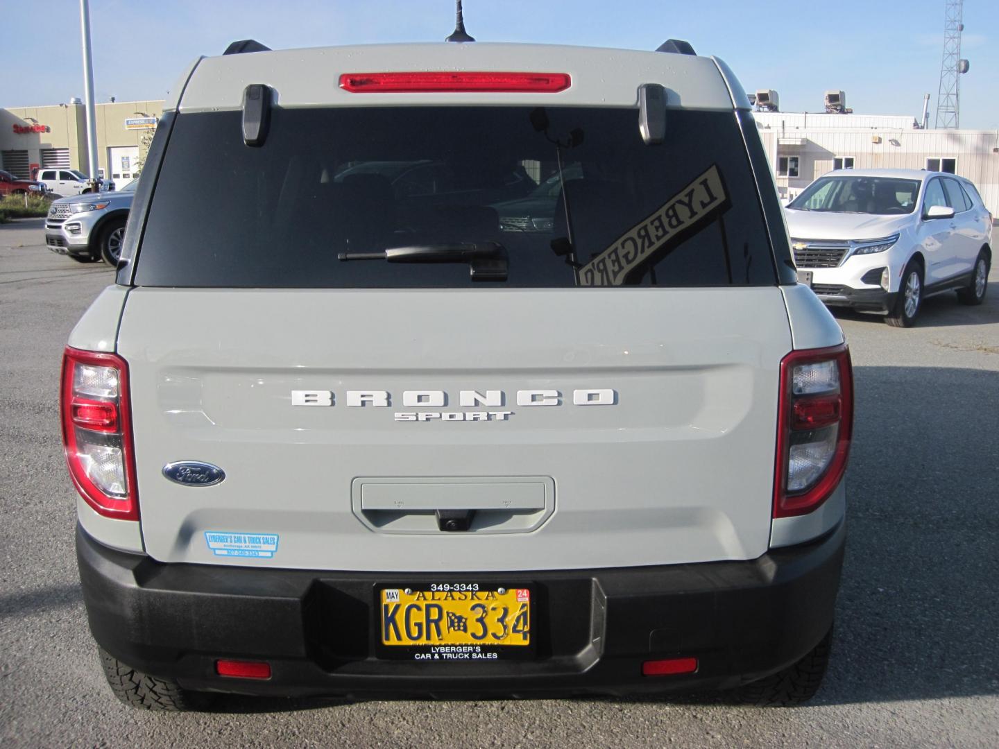 2021 gray /black Ford Bronco Sport Big Bend (3FMCR9B63MR) with an 1.5L L3 engine, 8A transmission, located at 9530 Old Seward Highway, Anchorage, AK, 99515, (907) 349-3343, 61.134140, -149.865570 - Nice Ford Bronco Sport come take a test drive - Photo#3