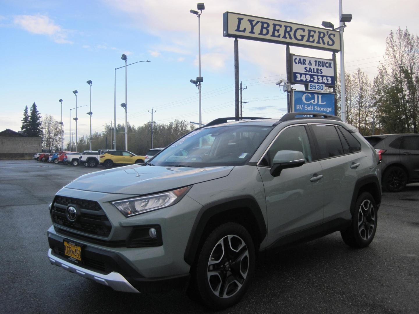 2021 gray /gray Toyota RAV4 Adventure AWD (2T3J1RFV4MW) with an 2.5L L4 DOHC 16V engine, 8A transmission, located at 9530 Old Seward Highway, Anchorage, AK, 99515, (907) 349-3343, 61.134140, -149.865570 - Nice Toyota RAV4 Adventure AWD come take a test drive. - Photo#0