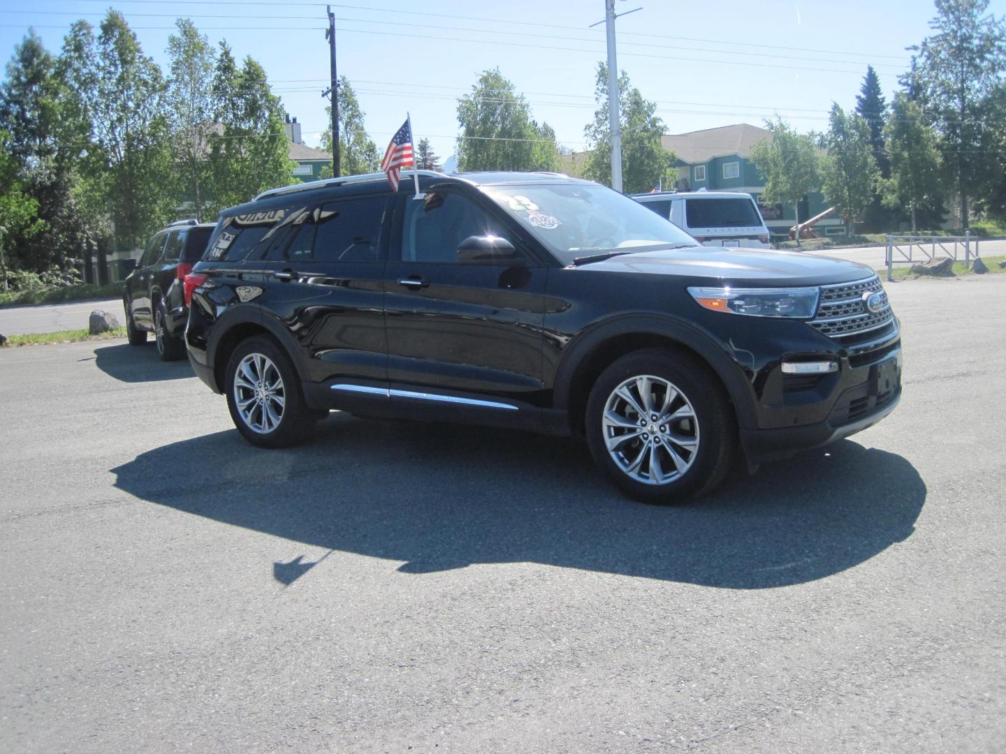 2023 black /black Ford Explorer Limited AWD (1FMSK8FH4PG) with an 2.3L L4 DOHC 16V engine, 10A transmission, located at 9530 Old Seward Highway, Anchorage, AK, 99515, (907) 349-3343, 61.134140, -149.865570 - Photo#2