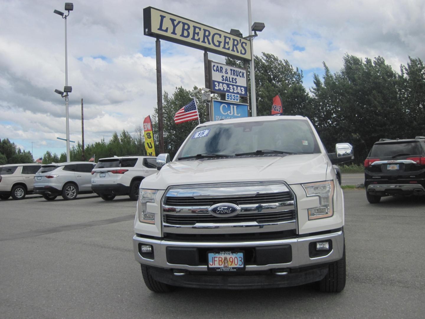 2015 white /black Ford F-150 Lariat (1FTFX1EF7FF) with an 5.0L V8 engine, automatic transmission, located at 9530 Old Seward Highway, Anchorage, AK, 99515, (907) 349-3343, 61.134140, -149.865570 - Nice low miles on this loaded Ford F150 Lariat, come take a test drive. - Photo#1