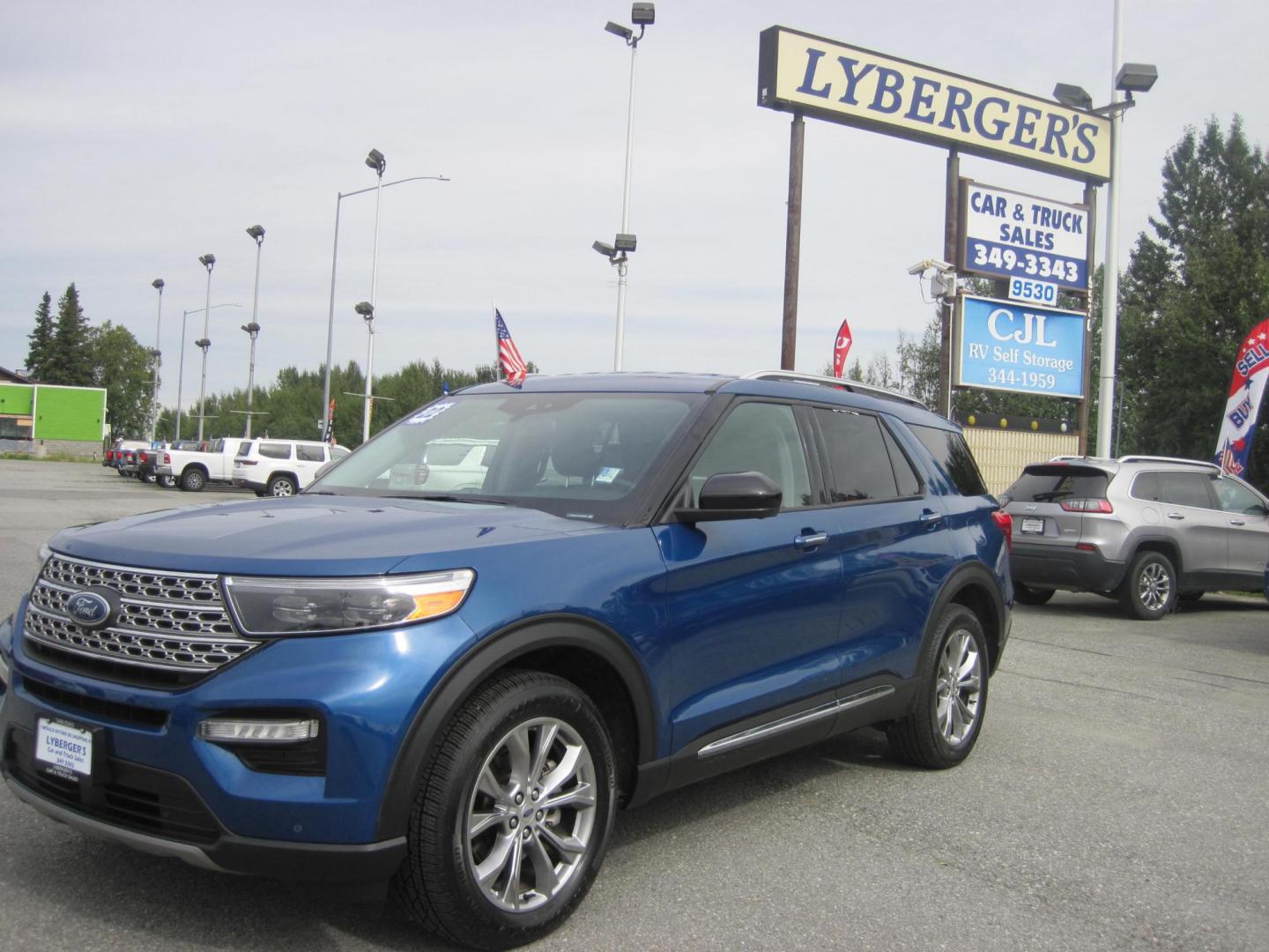 2022 blue /black Ford Explorer Limited AWD (1FMSK8FH7NG) with an 2.3L L4 DOHC 16V engine, 10A transmission, located at 9530 Old Seward Highway, Anchorage, AK, 99515, (907) 349-3343, 61.134140, -149.865570 - Nice Ford Explorer Limited Come take a test drive - Photo#0