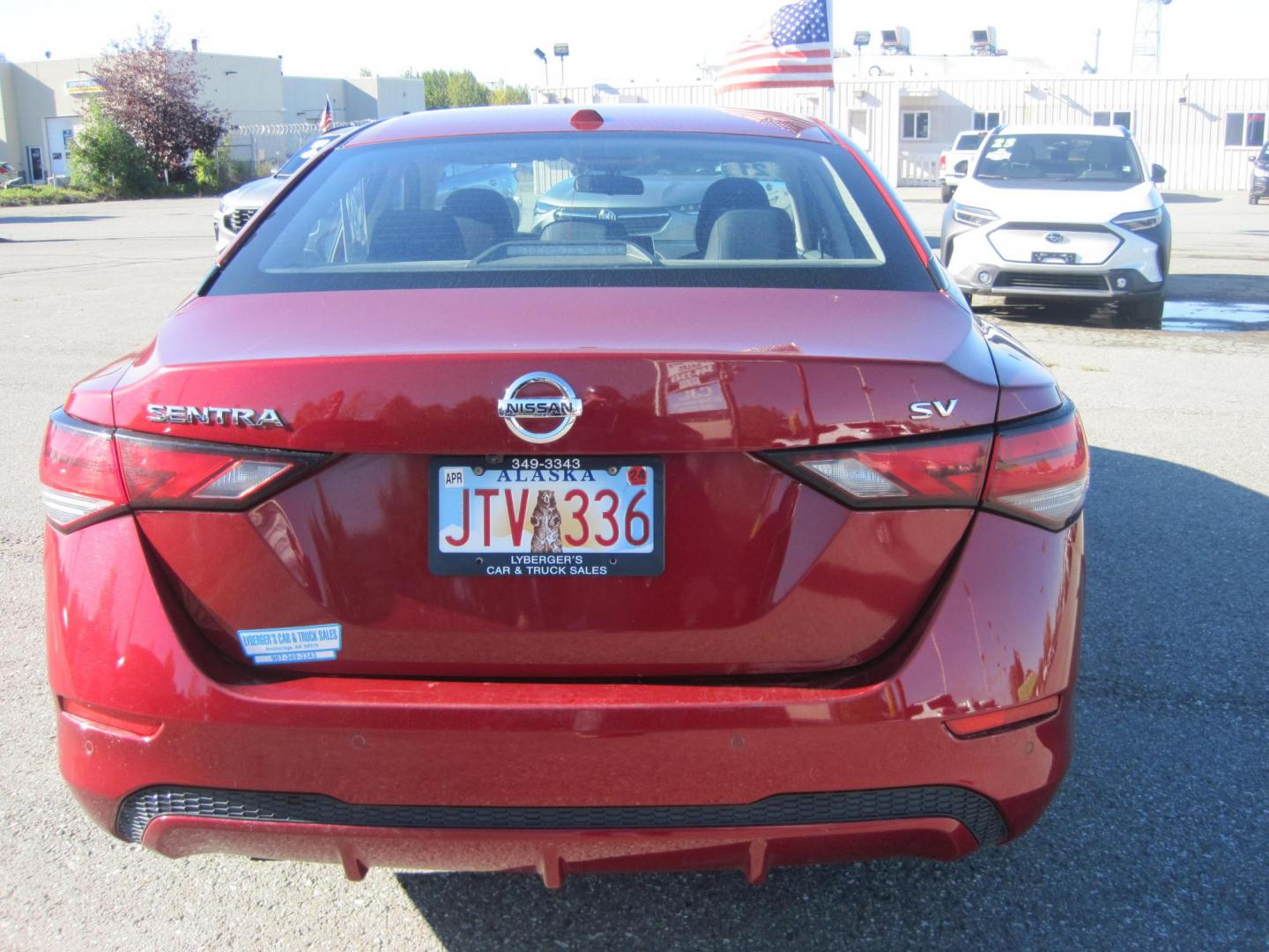 2021 /black Nissan Sentra SV (3N1AB8CV9MY) with an 1.8L L4 SFI DOHC 16V engine, CVT transmission, located at 9530 Old Seward Highway, Anchorage, AK, 99515, (907) 349-3343, 61.134140, -149.865570 - Nice Nissan Sentra SV come take a test drive. - Photo#3