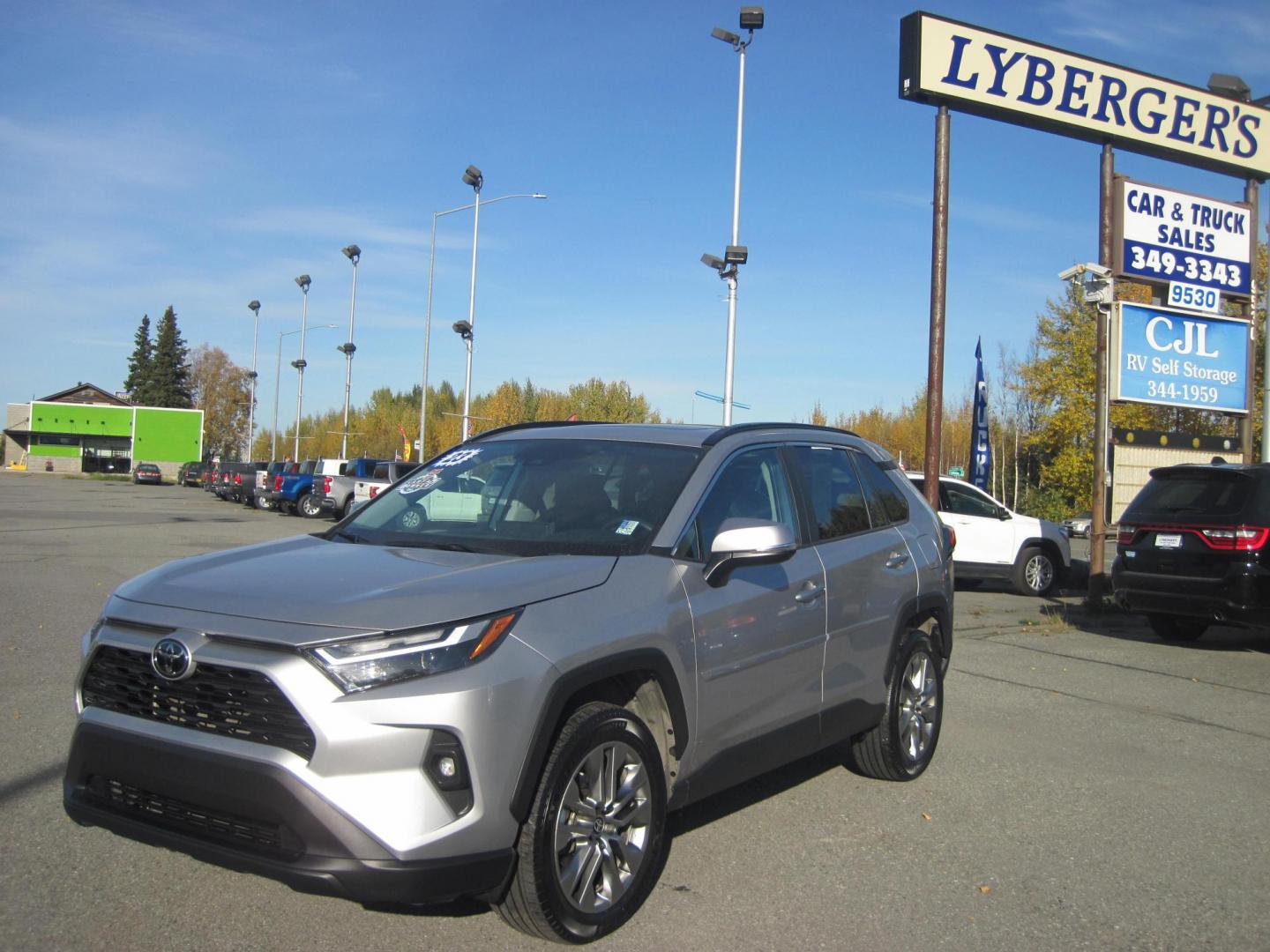 2023 silver /black Toyota RAV4 XLE Premium AWD (2T3A1RFV1PW) with an 2.5L L4 DOHC 16V engine, 8A transmission, located at 9530 Old Seward Highway, Anchorage, AK, 99515, (907) 349-3343, 61.134140, -149.865570 - Photo#0