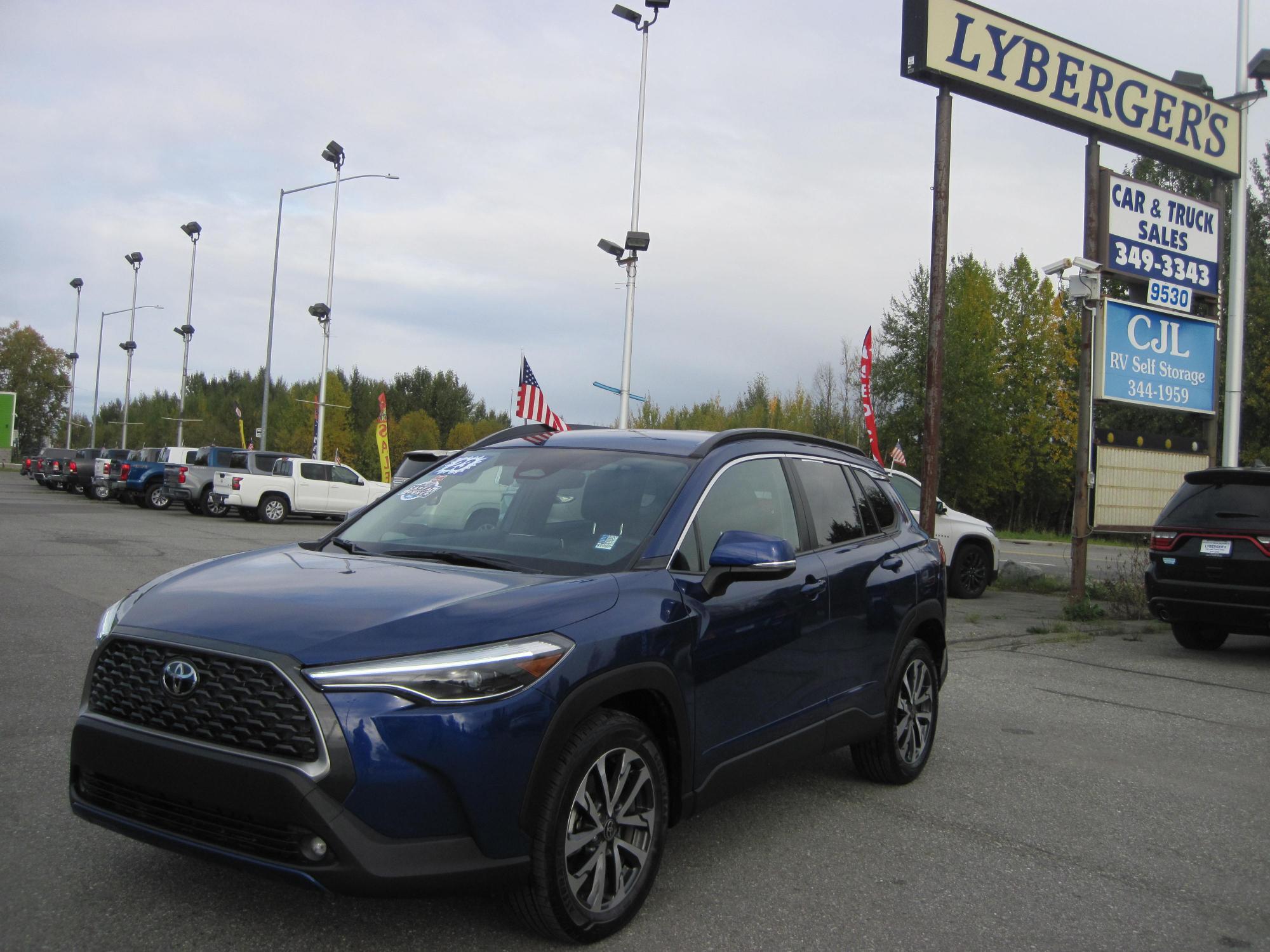 photo of 2023 Toyota Corolla Cross XLE AWD