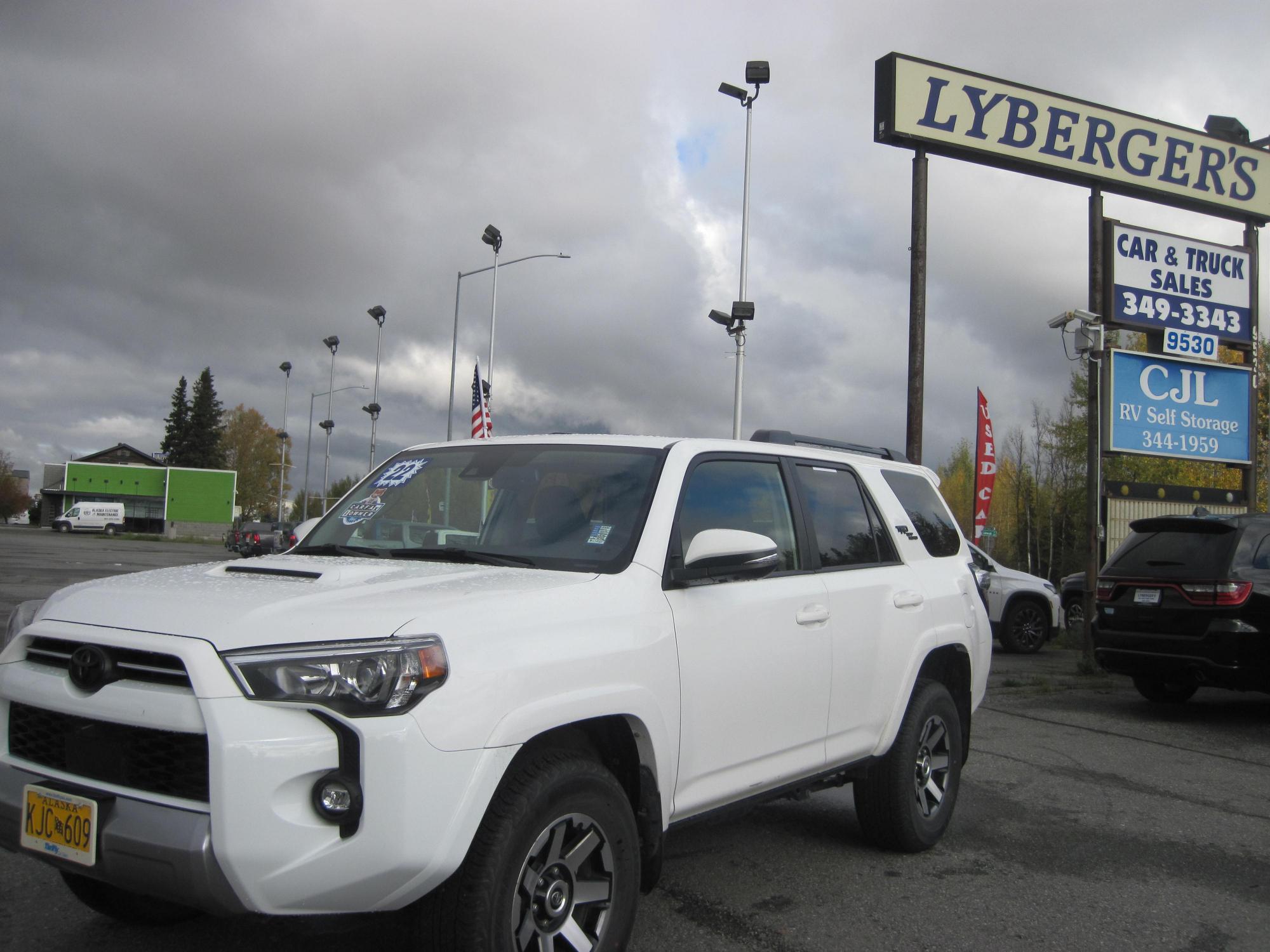 photo of 2022 Toyota 4Runner TRD Off-road Premium 4WD