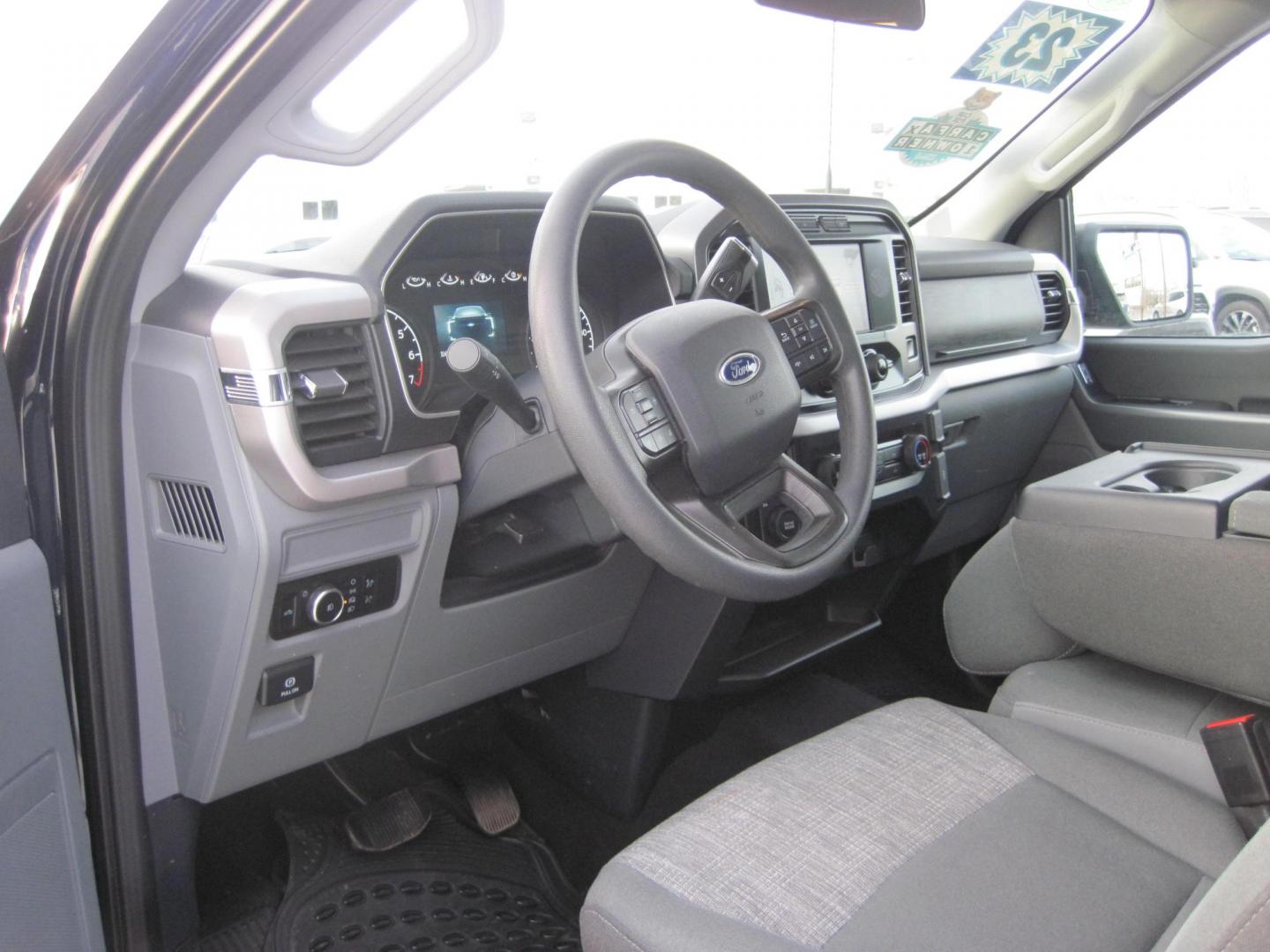 2023 blue /gray Ford F-150 XLT SuperCrew 6.5-ft. Bed 4WD (1FTFW1E85PF) with an 3.5L V6 DOHC 24V engine, 6A transmission, located at 9530 Old Seward Highway, Anchorage, AK, 99515, (907) 349-3343, 61.134140, -149.865570 - Nice Ford F 150 XLT come take a test drive. - Photo#7