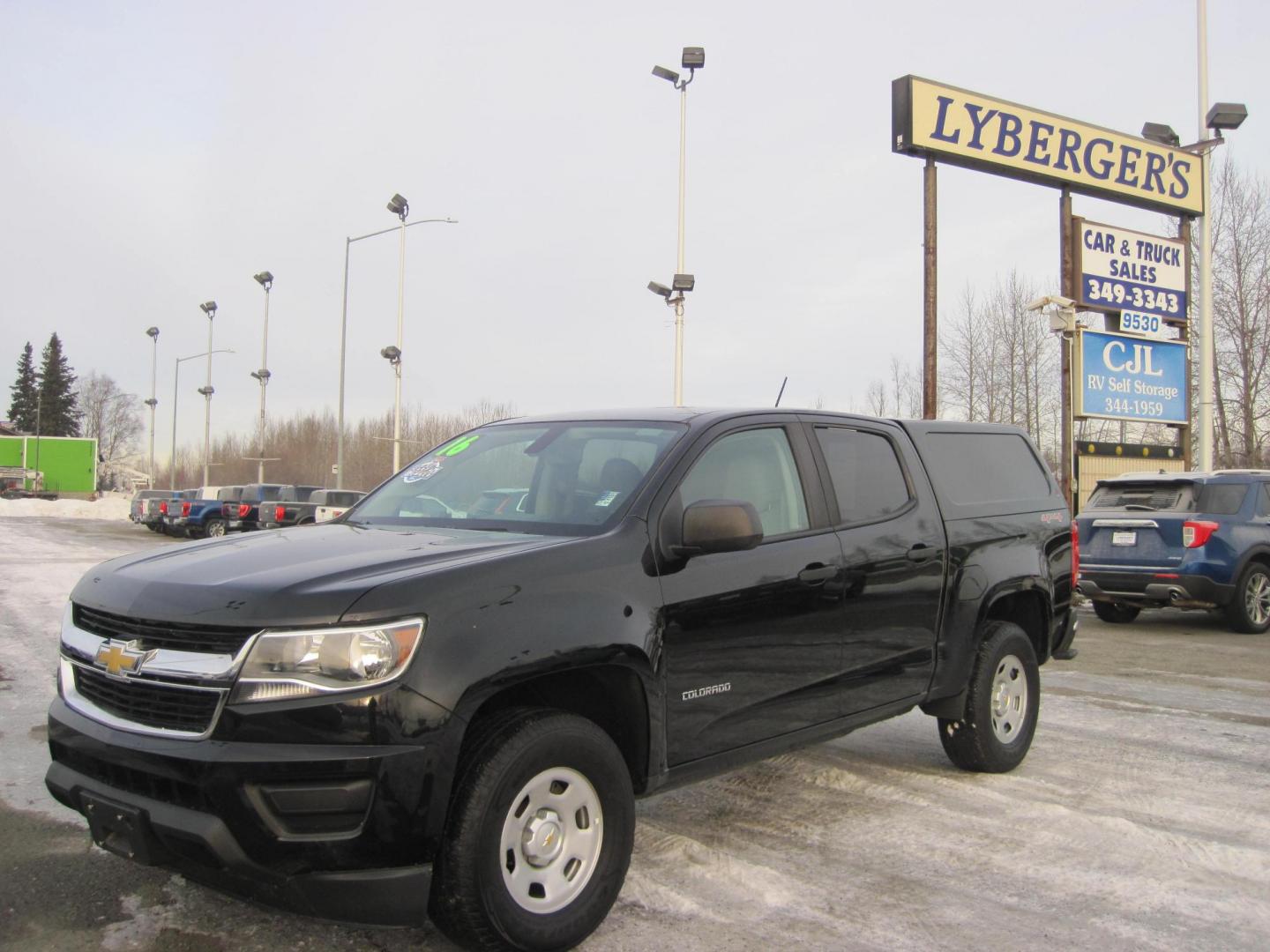 2016 black /gray Chevrolet Colorado Crew Cab 4WD Short Box (1GCGTBE35G1) with an 3.6L V6 DOHC 24V GAS engine, 6A transmission, located at 9530 Old Seward Highway, Anchorage, AK, 99515, (907) 349-3343, 61.134140, -149.865570 - Photo#0