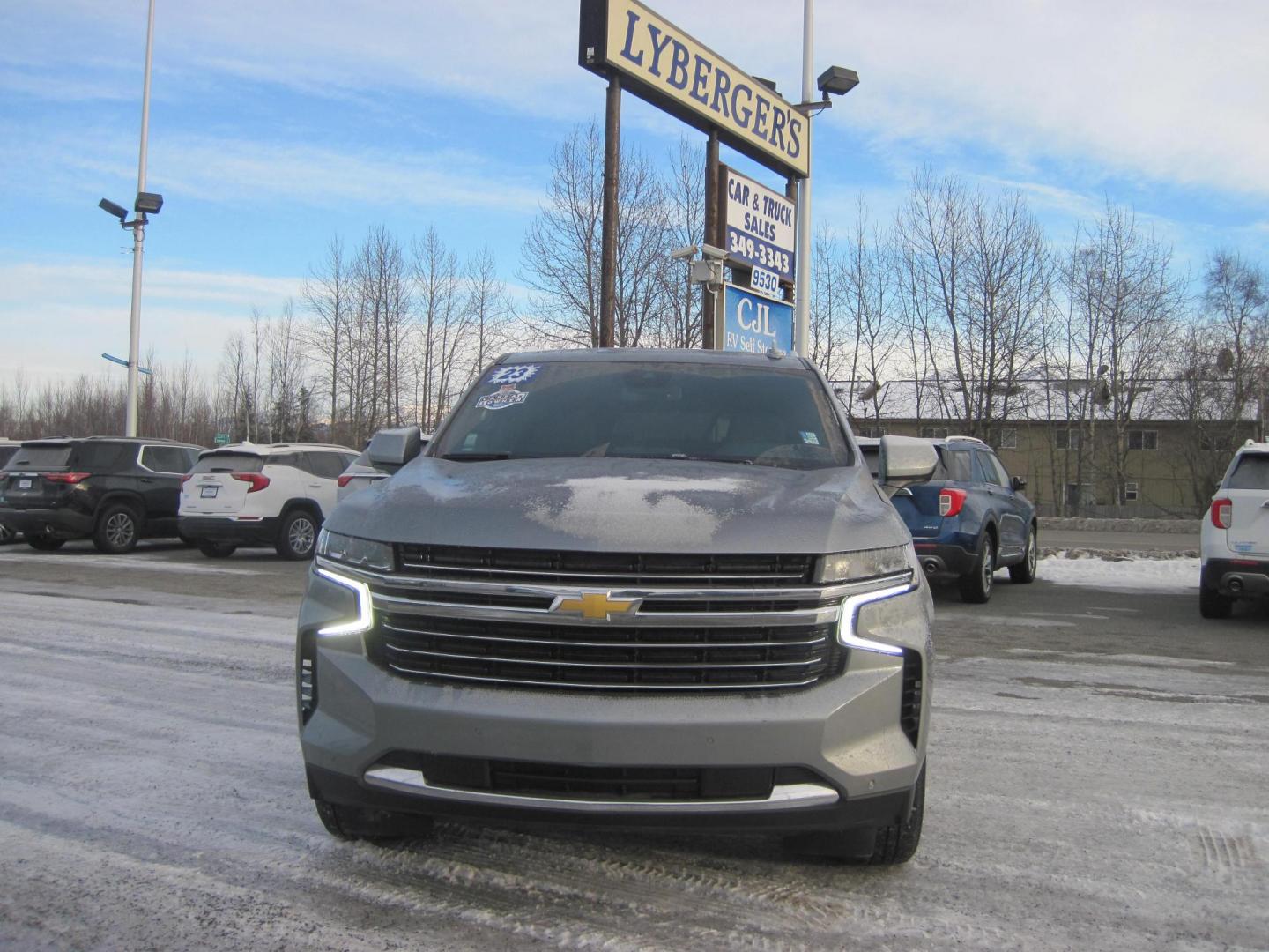 2023 gray /black Chevrolet Suburban LT 4WD (1GNSKCKD8PR) with an 5.3L V8 OHV 16V engine, 10A transmission, located at 9530 Old Seward Highway, Anchorage, AK, 99515, (907) 349-3343, 61.134140, -149.865570 - Photo#1