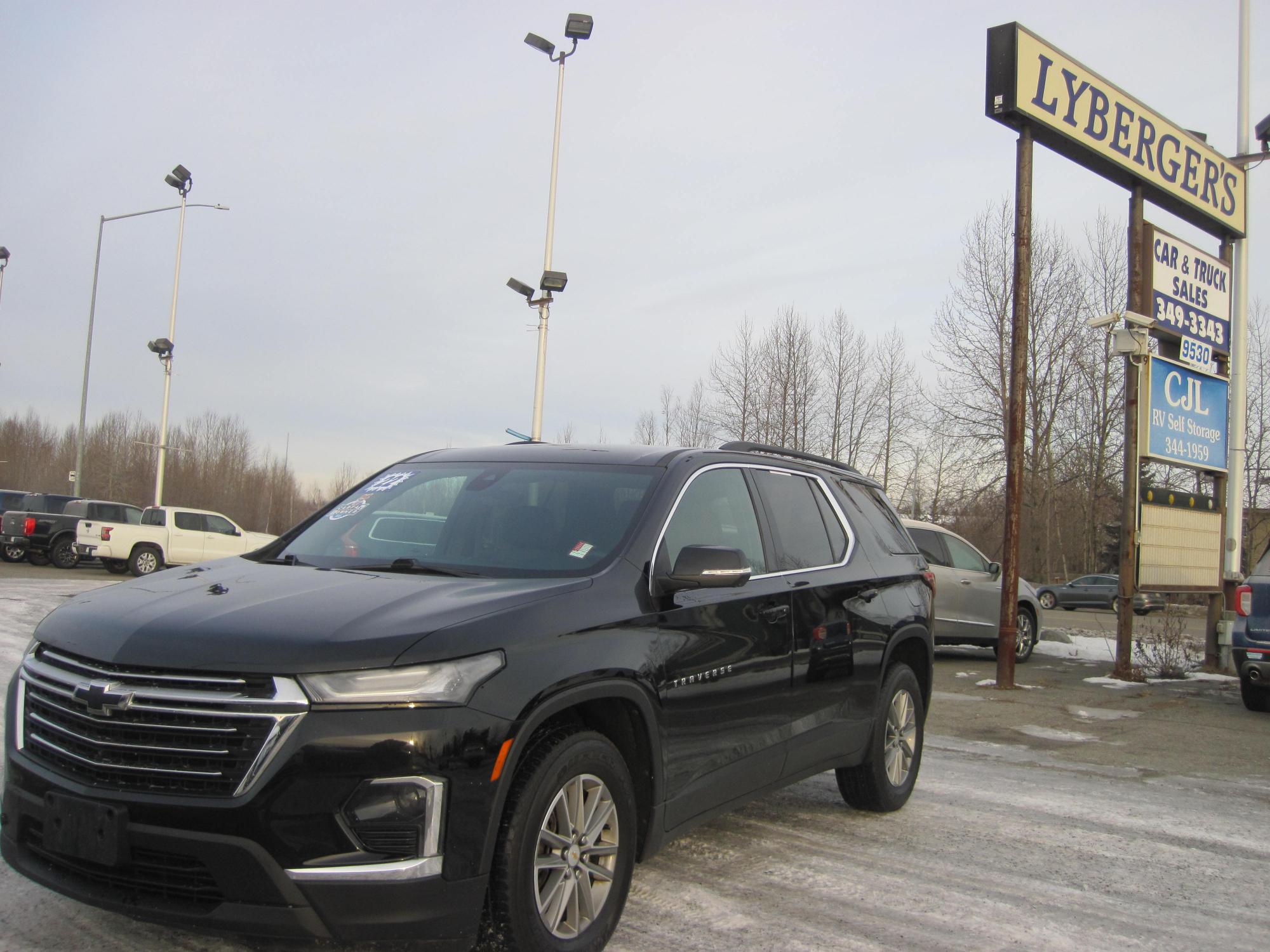 photo of 2022 Chevrolet Traverse LT Cloth AWD