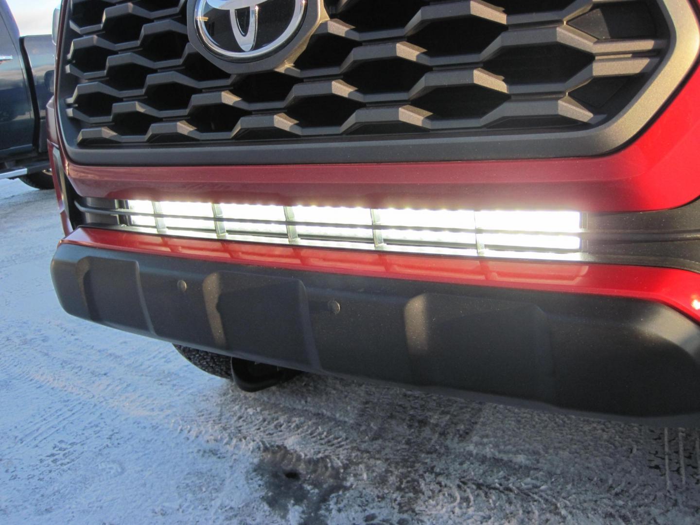 2020 red /black Toyota Tacoma TRD- Off Road Double Cab V6 6AT 4WD (3TMCZ5ANXLM) with an 3.5L V6 DOHC 24V engine, 6A transmission, located at 9530 Old Seward Highway, Anchorage, AK, 99515, (907) 349-3343, 61.134140, -149.865570 - Nice Toyota Tacoma TRD- Off Road, sunroof, leather, come take a test drive - Photo#26