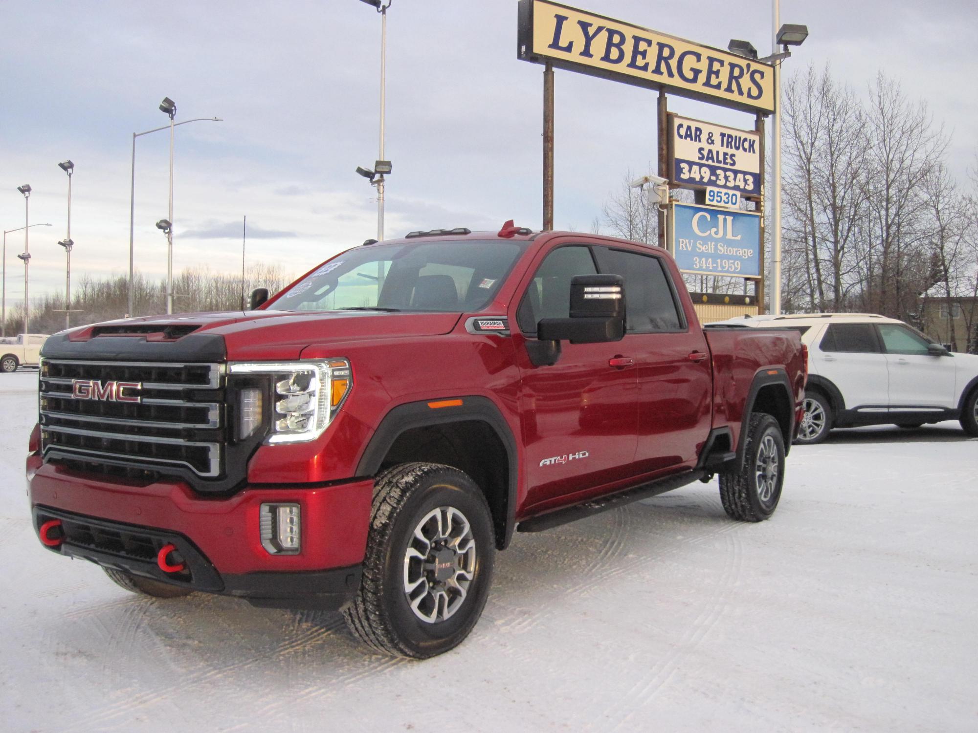 photo of 2022 GMC Sierra 2500HD AT4 Crew Cab 4WD