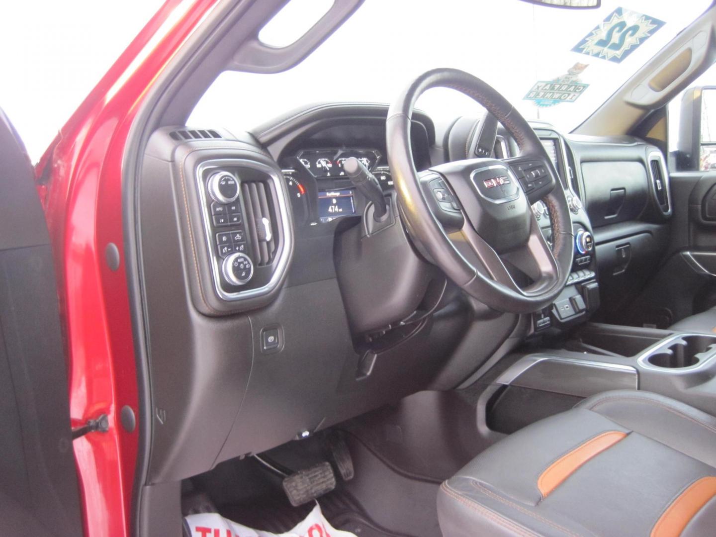 2022 red /black GMC Sierra 2500HD AT4 Crew Cab 4WD (1GT49PEY2NF) with an 6.6L V8 OHV 16 DIESEL engine, 6A transmission, located at 9530 Old Seward Highway, Anchorage, AK, 99515, (907) 349-3343, 61.134140, -149.865570 - Photo#11