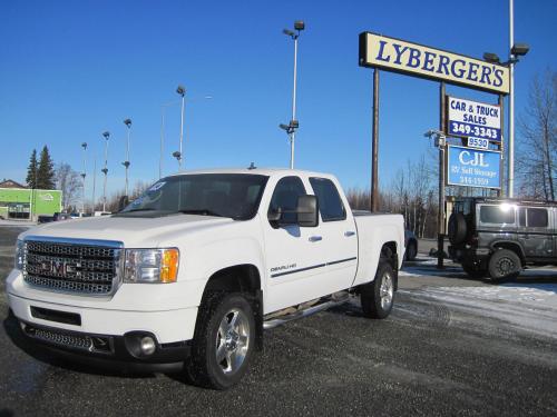 2014 GMC Sierra 2500HD Denali Crew Cab 4WD