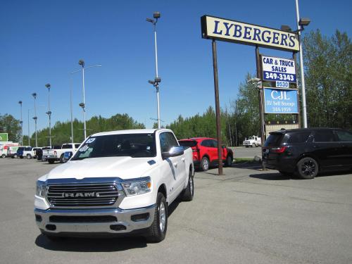 2024 RAM 1500 Laramie Crew Cab SWB 4WD